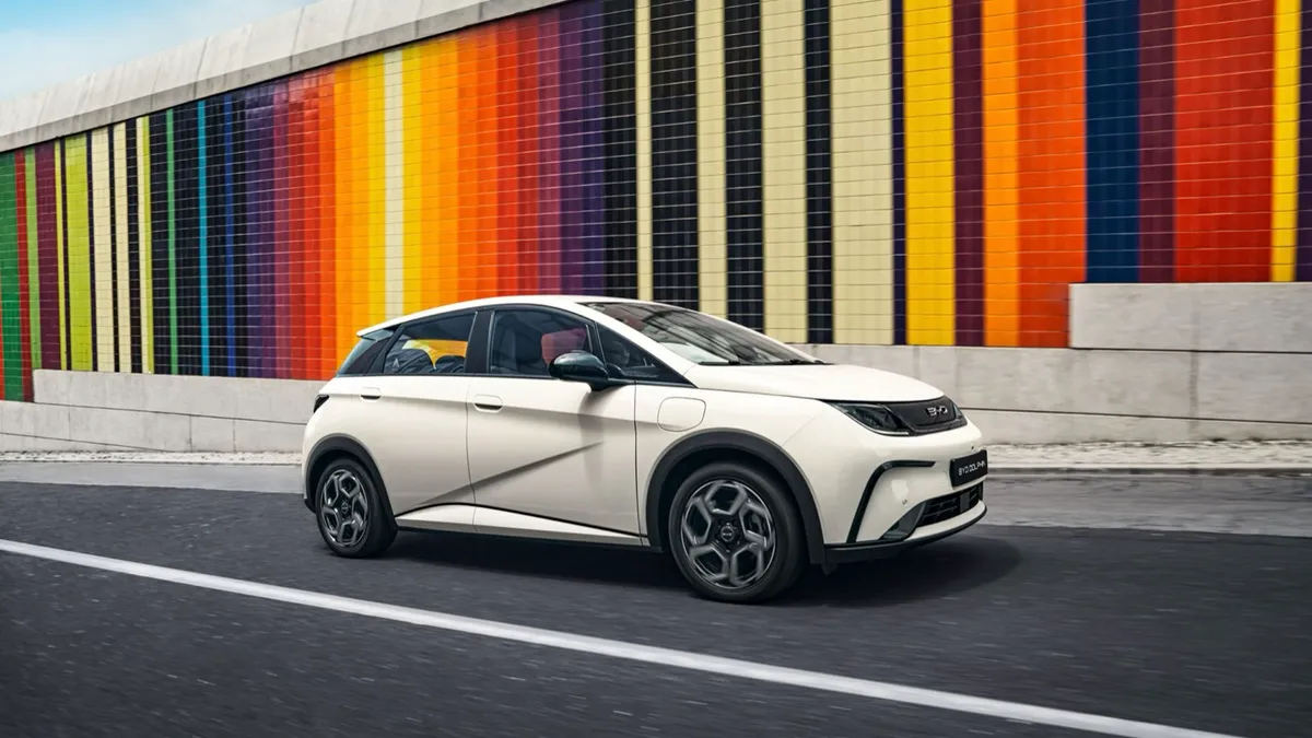 BYD Dolphin 60.4 kWh